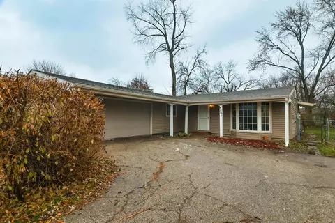 4805 Cayuga Rd, Rockford, IL 61107
