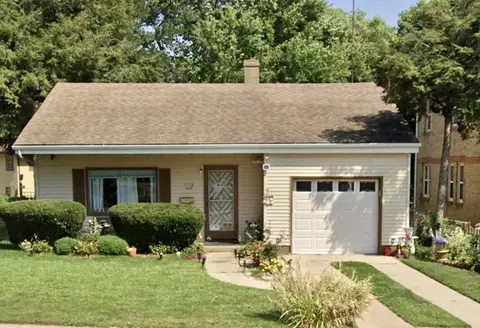 1113 Ridge Ave, Rockford, IL 61103