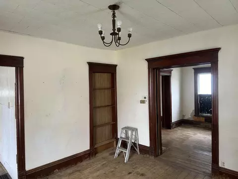 122 W Locust St, Lanark, IL 61046 photo 4