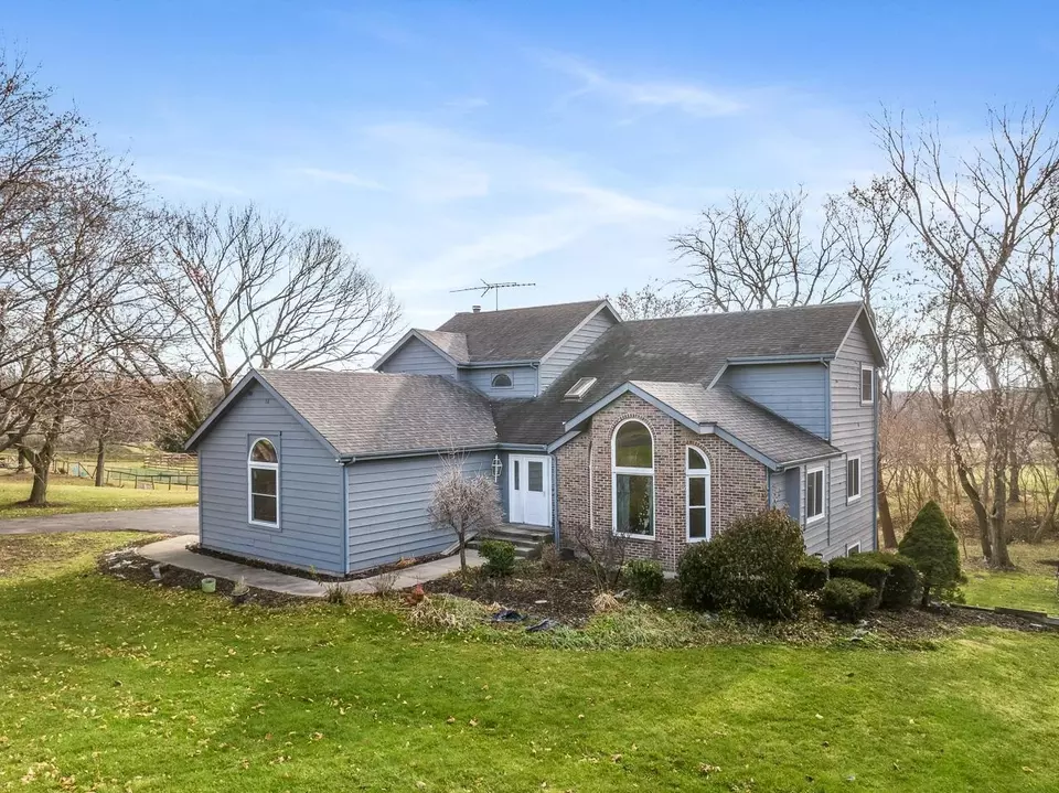 1191 Barberry Ln, Belvidere, IL 61008 31 Photos Movoto