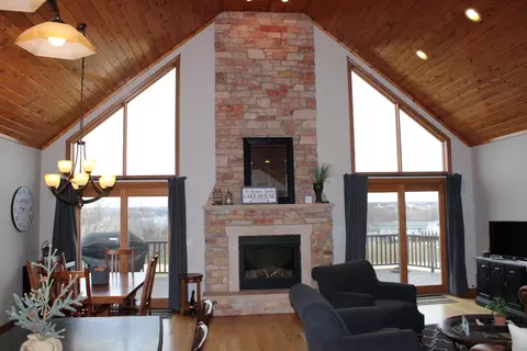 17-117 Hidden Cove Ct, Lanark, IL 61046 photo 11