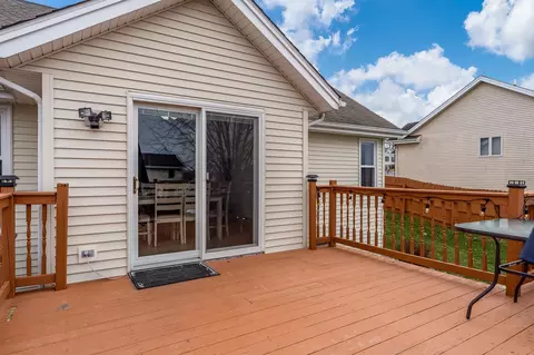 1046 Old Hunter Run, Byron, IL 61010 photo 36