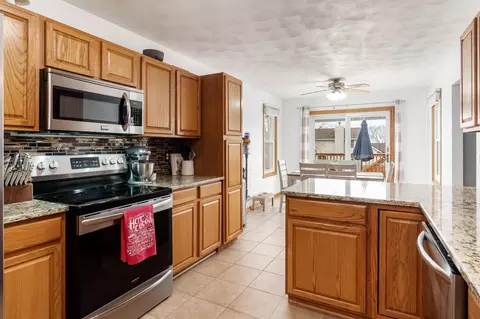 1046 Old Hunter Run, Byron, IL 61010 photo 12
