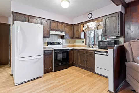 7248 Wheatland Ter, Cherry Valley, IL 61016 photo 4
