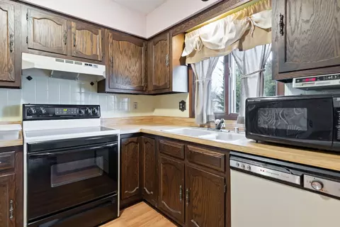 7248 Wheatland Ter, Cherry Valley, IL 61016 photo 6