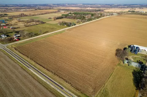 10831 Telegraph Rd, Winnebago, IL 61088