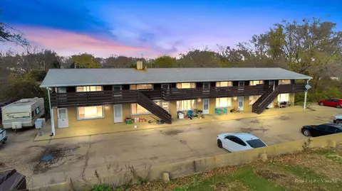 2088 W Galena, Freeport, IL 61032