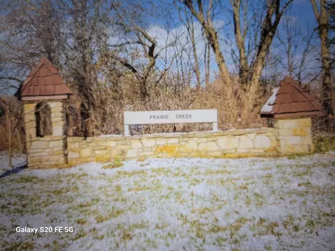 43 W327 Creekside Ct, Saint Charles, IL 60175