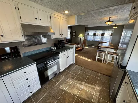 717 E Washington St, Mount Carroll, IL 61053 photo 26