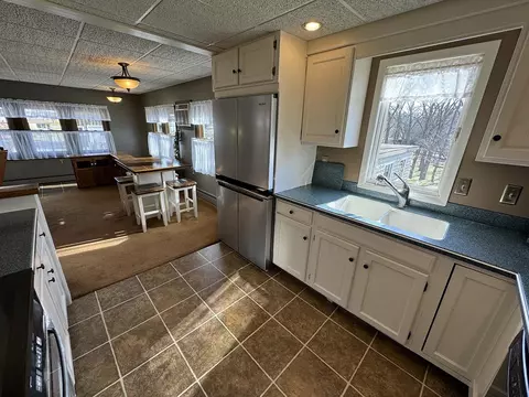 717 E Washington St, Mount Carroll, IL 61053 photo 25