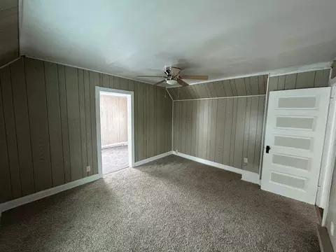 520 S Burchard Ave, Freeport, IL 61032 photo 28