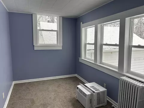 520 S Burchard Ave, Freeport, IL 61032 photo 19