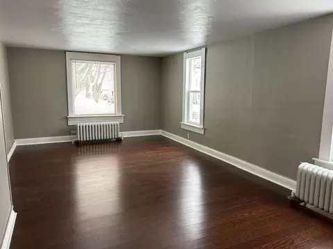 520 S Burchard Ave, Freeport, IL 61032 photo 4