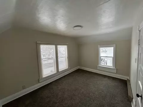 520 S Burchard Ave, Freeport, IL 61032 photo 26