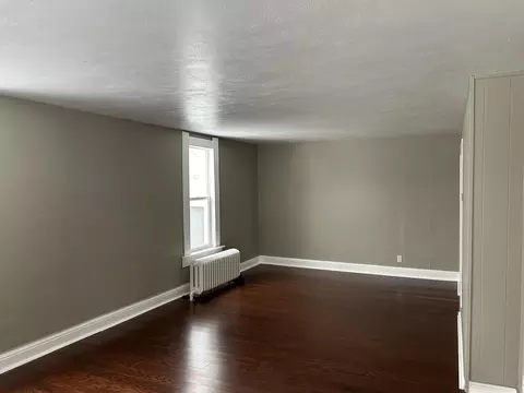 520 S Burchard Ave, Freeport, IL 61032 photo 8