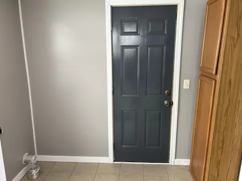 520 S Burchard Ave, Freeport, IL 61032 photo 18