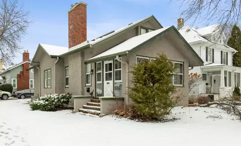 1841 Camp Ave, Rockford, IL 61103