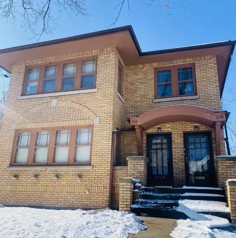 208 Regan St, Rockford, IL 61107