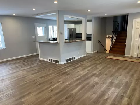 4909 Mohawk Rd, Rockford, IL 61107 photo 11