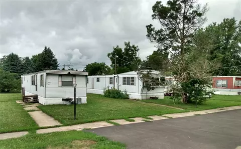 211 N Beebe St, Warren, IL 61087