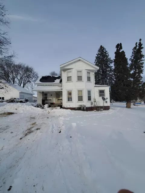 308-310 S Main, Pearl City, IL 61062