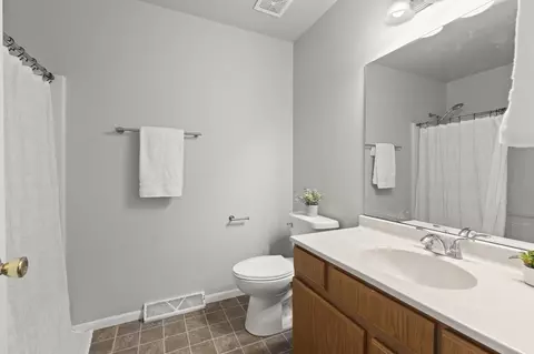 130 Rainbow Dr, Capron, IL 61012 photo 18
