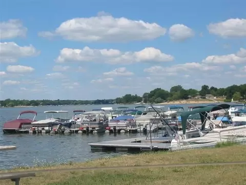 2383 Southgate Dr, Lake Summerset, IL 61019 photo 4