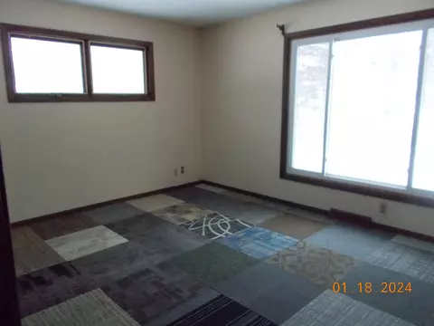 4161 Montclair Rd, Roscoe, IL 61073 photo 6