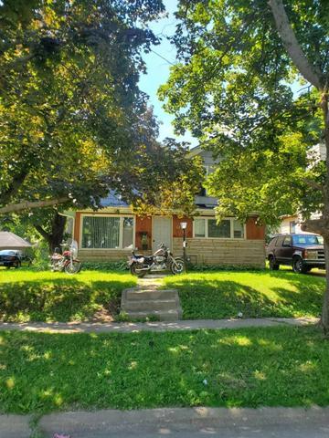 625 W Clark, Freeport, IL 61032
