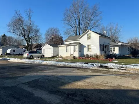 118 S Linn, Shannon, IL 61078