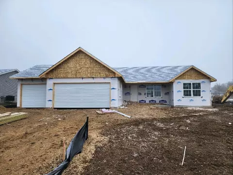 3758 Prairie Falcon Pass, Beloit, WI 53511