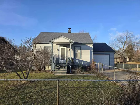 844 Marie Ave, Machesney Park, IL 61111