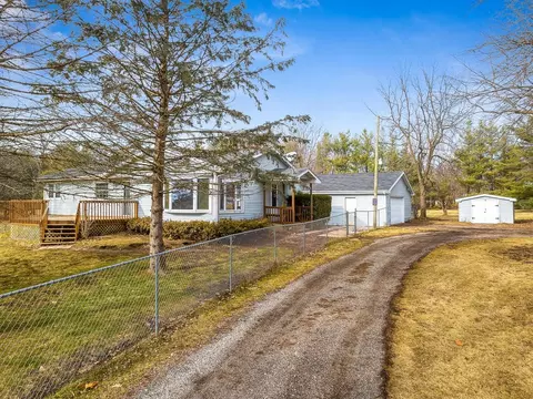 401 W South St, Durand, IL 61024