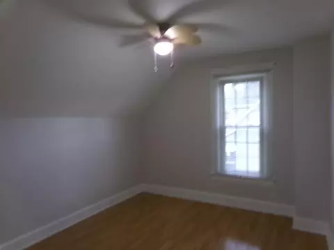 627 E Garden St, Freeport, IL 61032 photo 10