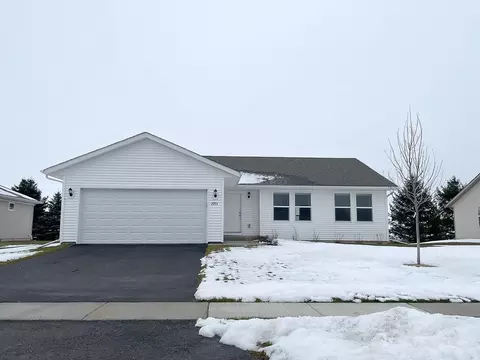 2993 Huntington Dr, Belvidere, IL 61008