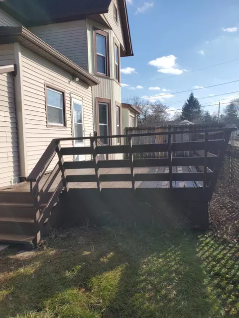 506 E Gdn, Freeport, IL 61032 photo 5