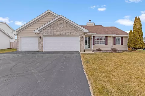 14058 Reston Dr, South Beloit, IL 61080