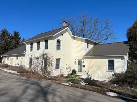 900 Alexander St, Galena, IL 61036
