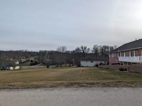 196 Lake Summerset Rd, Lake Summerset, IL 61019