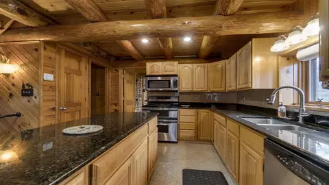 Kitchen - 3454 Mill Rd, Cherry Valley, IL 61016 photo 2 of 3