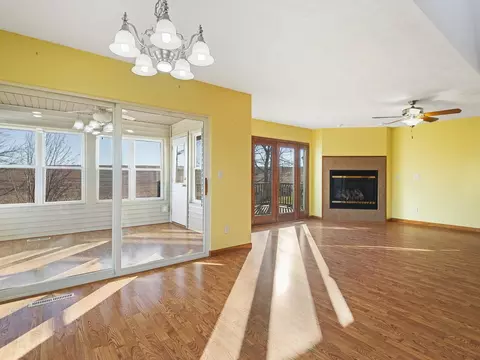 Entry Way - 728 Westmore, Lake Summerset, IL 61019 photo 3 of 3