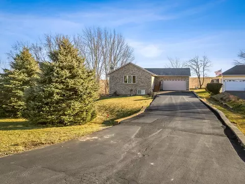 Exterior - 728 Westmore, Lake Summerset, IL 61019 photo 9 of 13