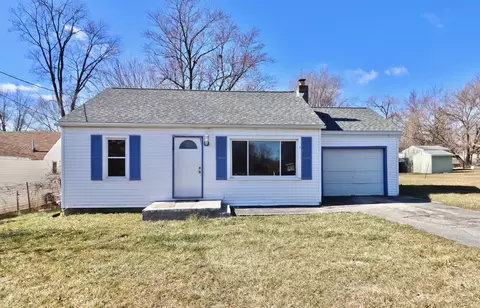 3118 Hazel St, Rockford, IL 61101