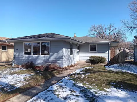3447 Robey Ave, Rockford, IL 61103