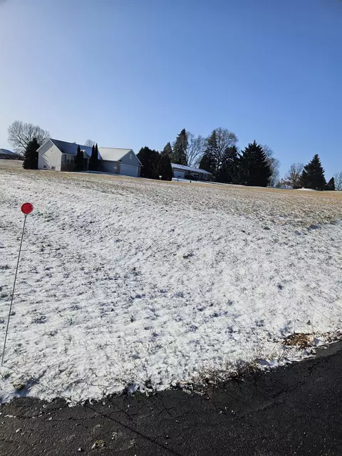 1611 Edgewood, Lake Summerset, IL 61019