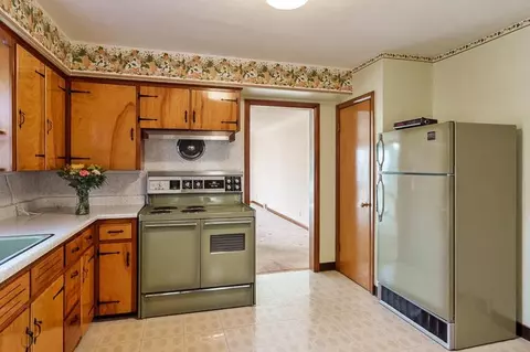 456 W 6th St, Pecatonica, IL 61063 photo 11