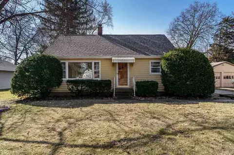 456 W 6th St, Pecatonica, IL 61063 photo 2