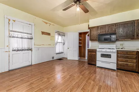 Kitchen - 104 E Walnut St, Apple River, IL 61001 photo 2 of 4