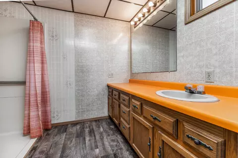 Bath - 104 E Walnut St, Apple River, IL 61001 photo 1 of 1