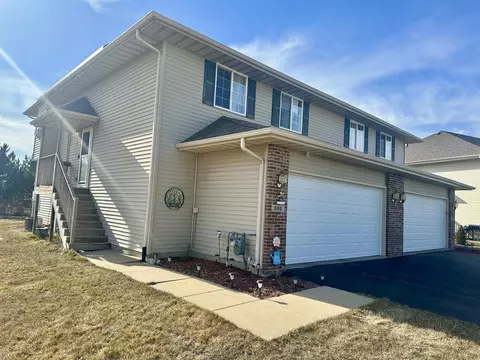 502 Fuller Ln, Belvidere, IL 61008